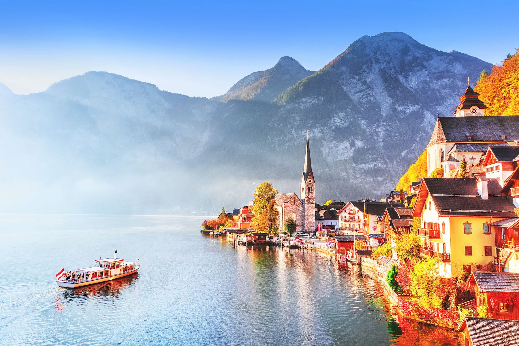 Private Day Trip from Munich to Salzburg and Hallstatt