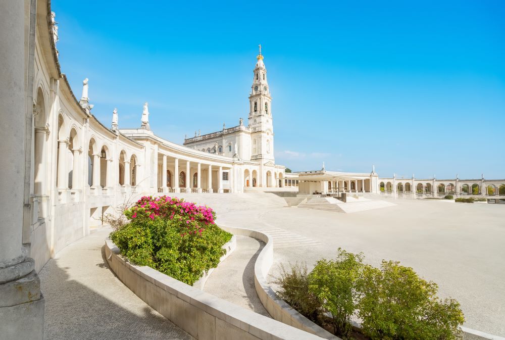 Private tour from Lisbon to Tomar, Fatima 