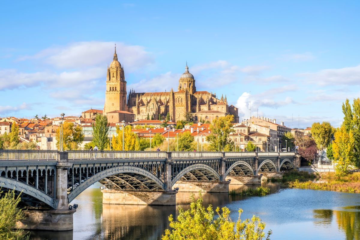 Madrid to Salamanca Transfer