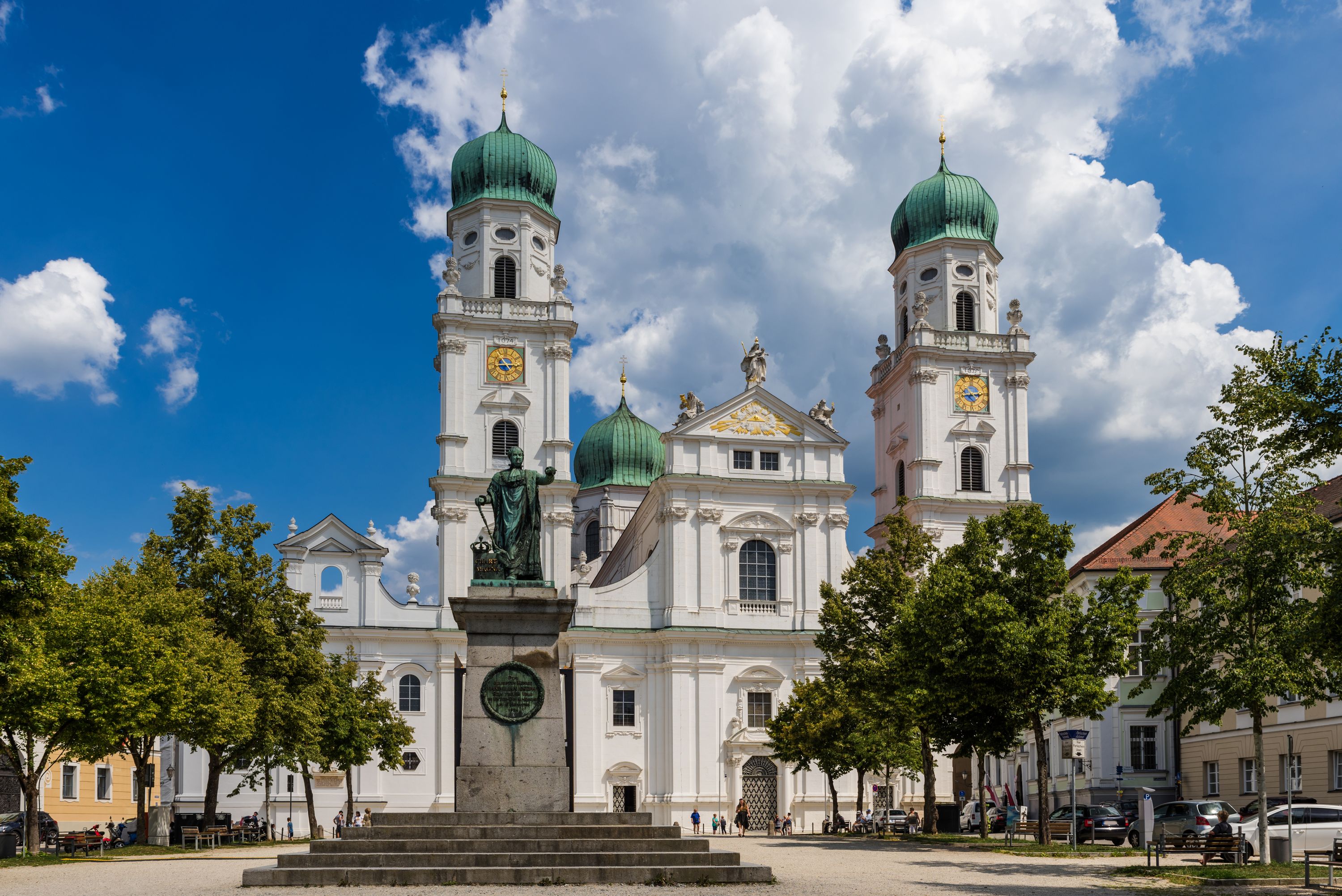 Prague to Passau Transfer
