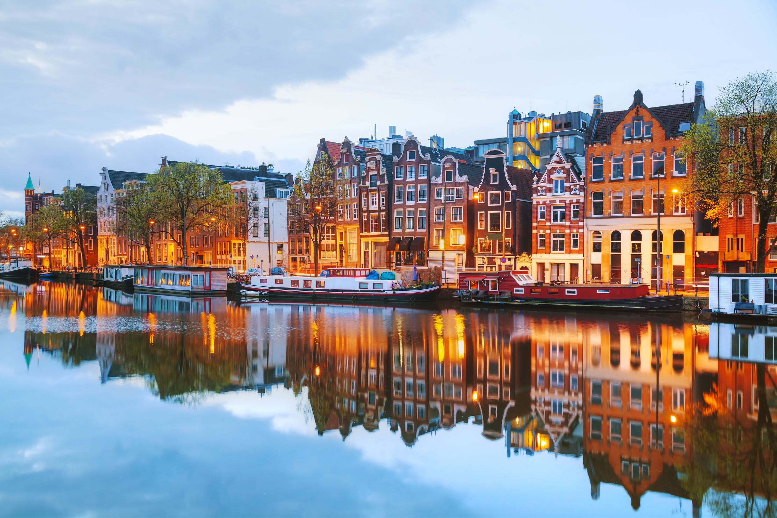 Brugge to Amsterdam Transfer