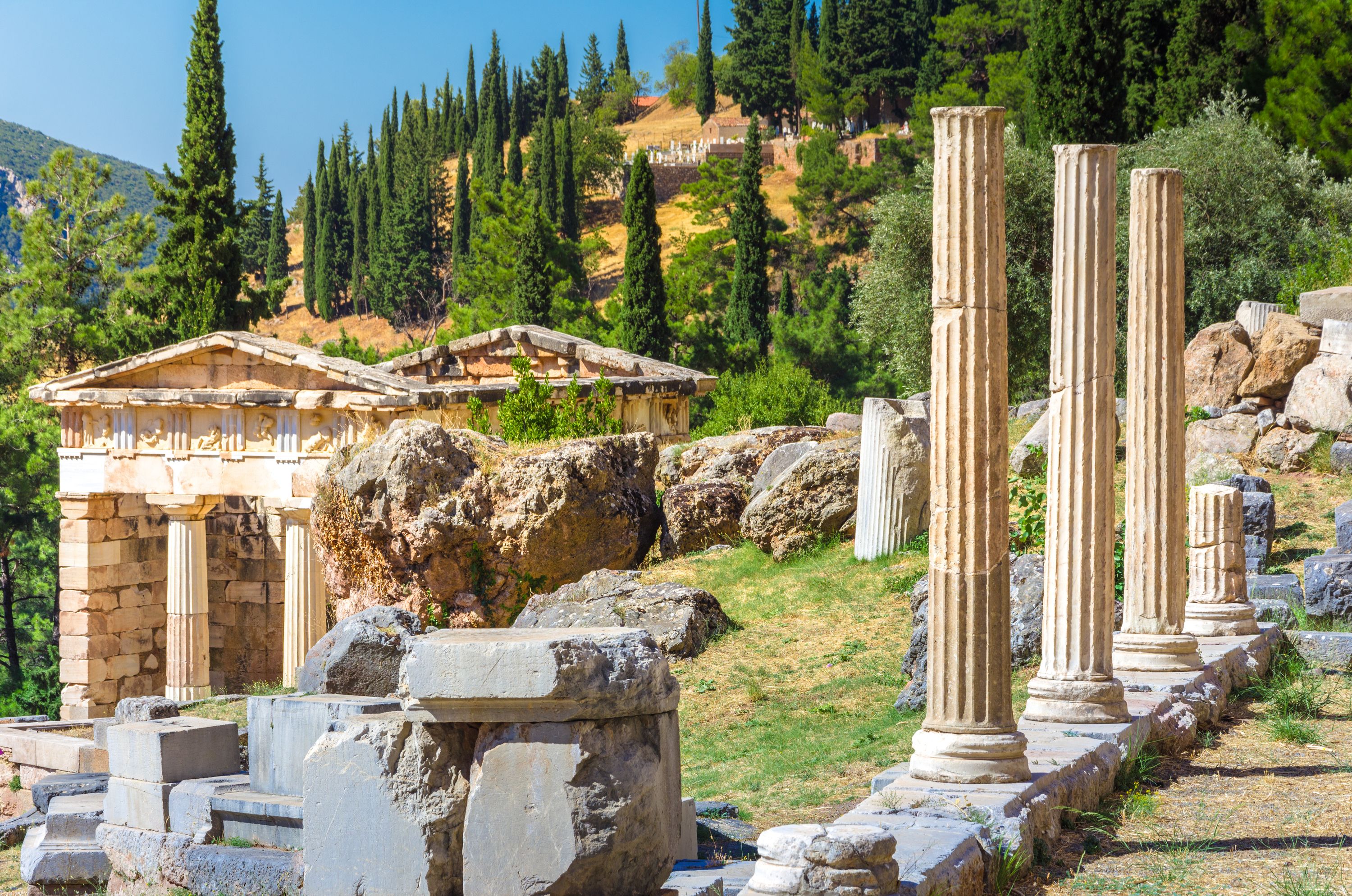 Athens to Delphi Transfer